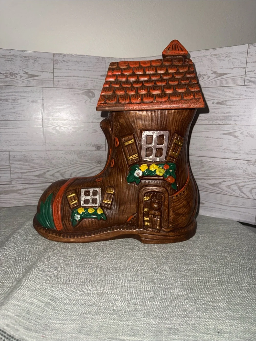 Vintage Ceramic 